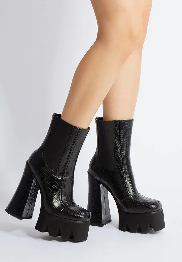 bounty high platform heel chelsea boots