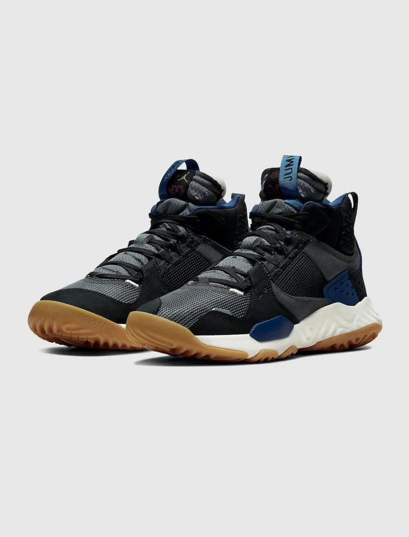 DELTA MID "STORM BLUE"