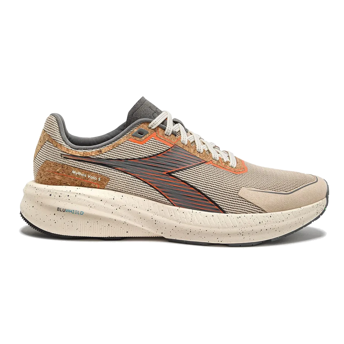 Diadora Mythos Blushield Volo 5 2030