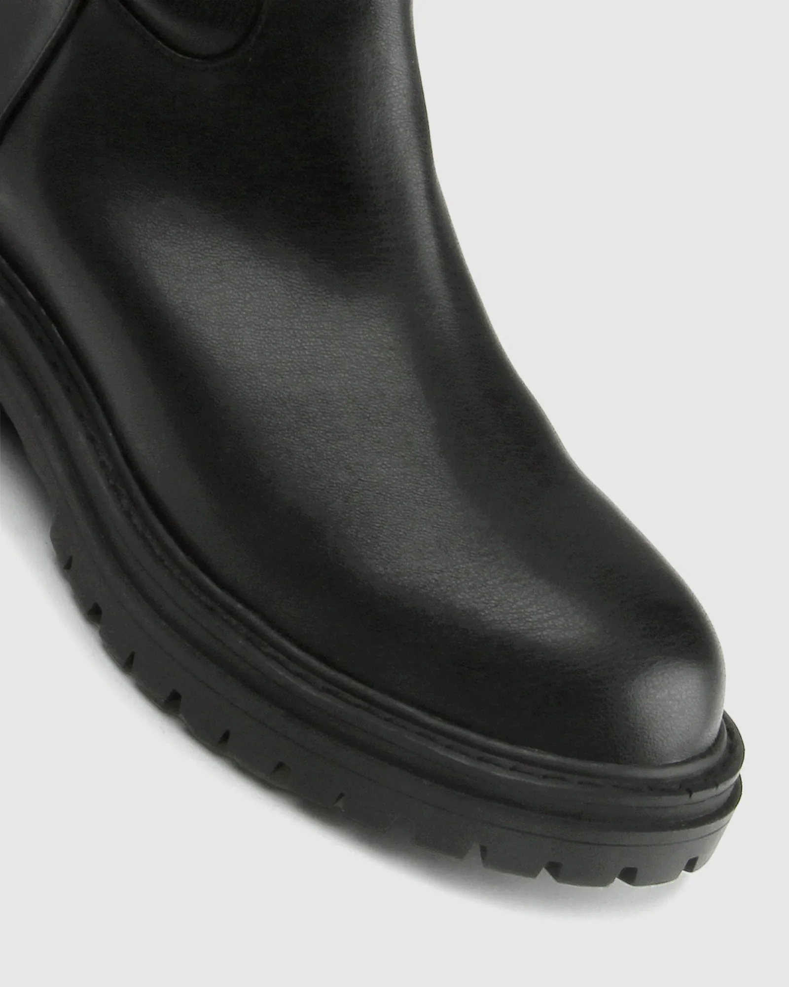 DRAGON Round Toe Knee Boots