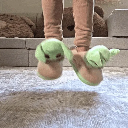 Grogu™ Light-Up Slippers in Green