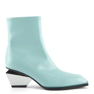 Jacky Bootie