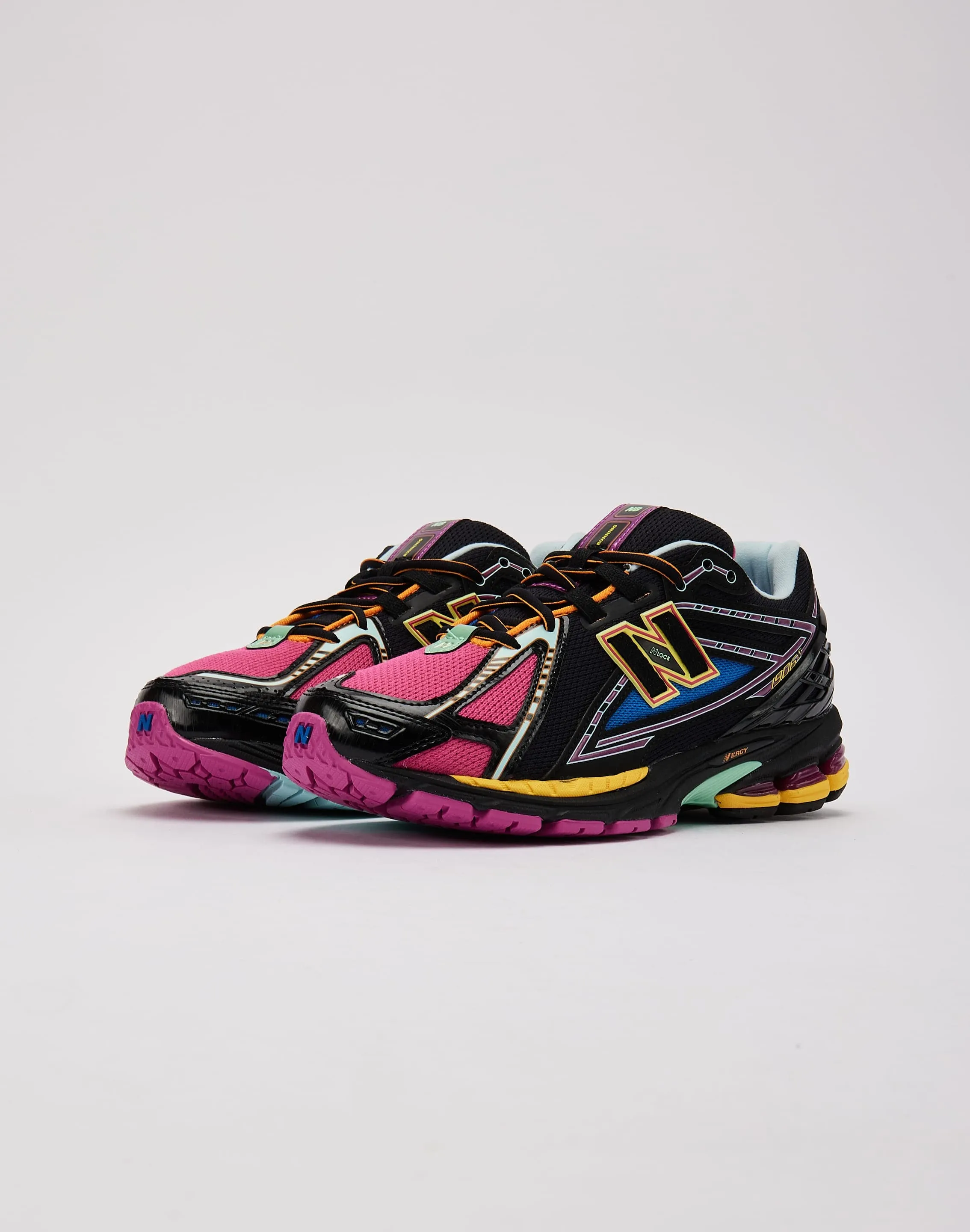 New Balance 1906R