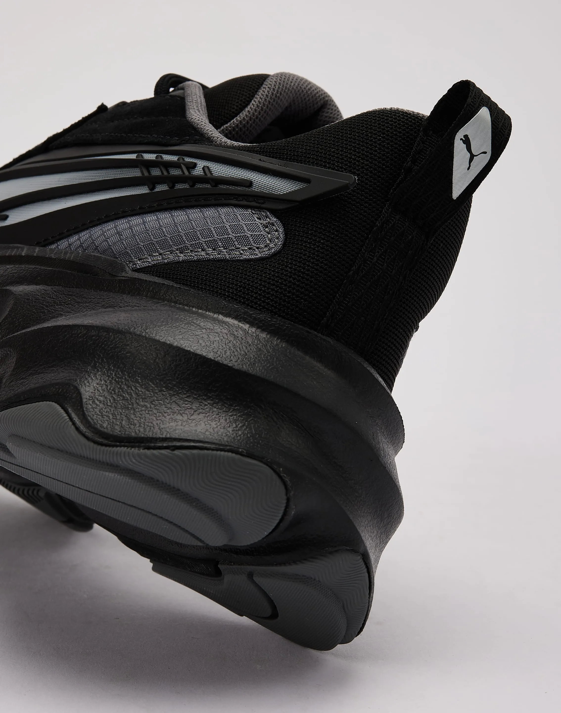 Puma Carbon Particle