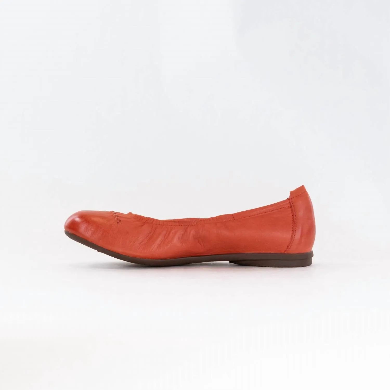 Rena Hop In Grenadine Leather