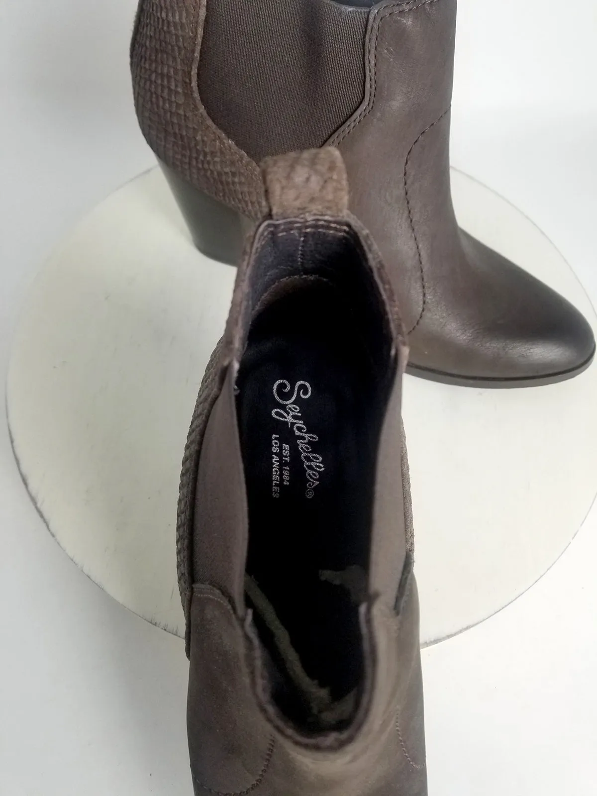 Seychelles Size 8.5 Brown Textured Boots NWOB