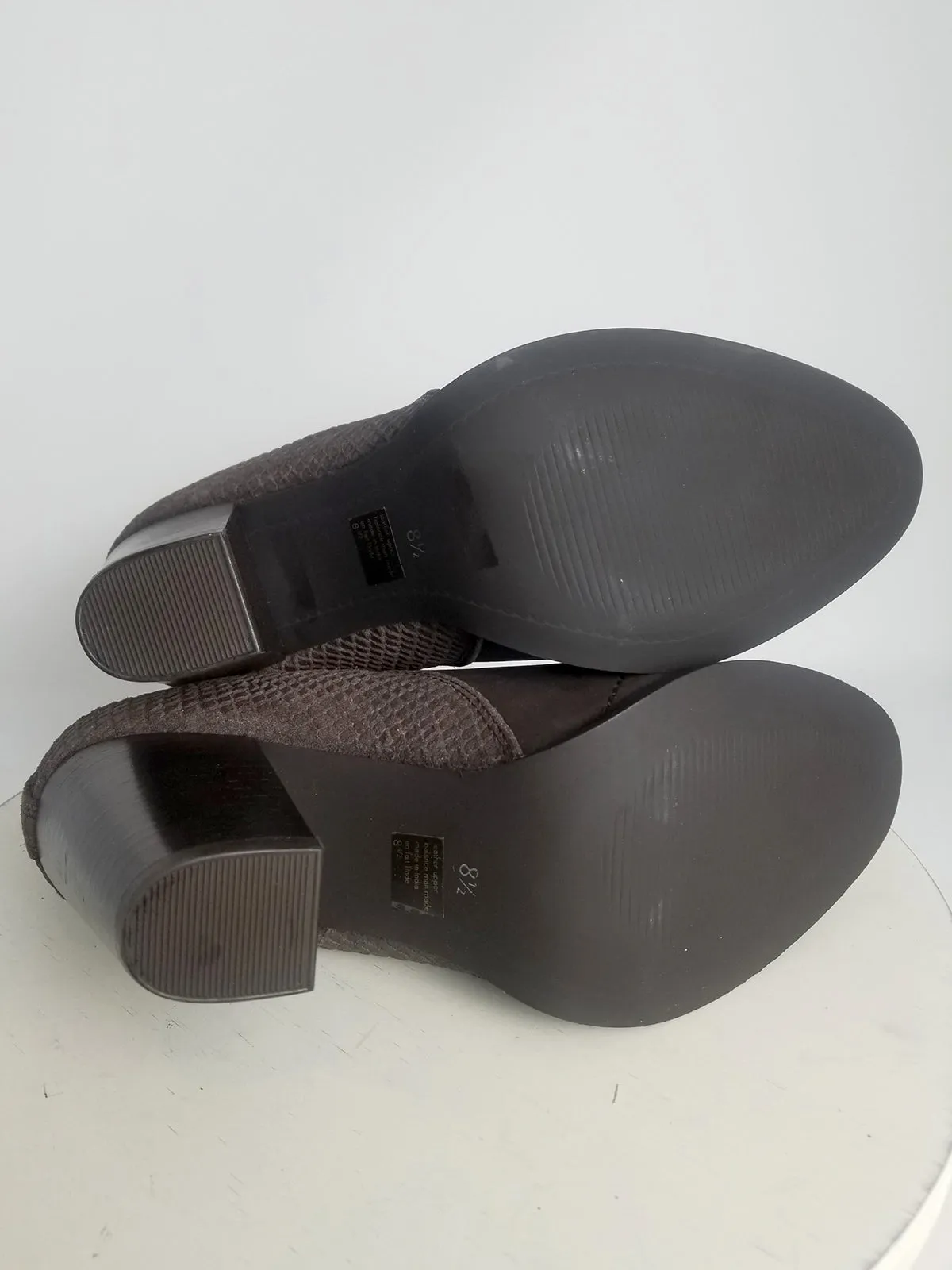 Seychelles Size 8.5 Brown Textured Boots NWOB