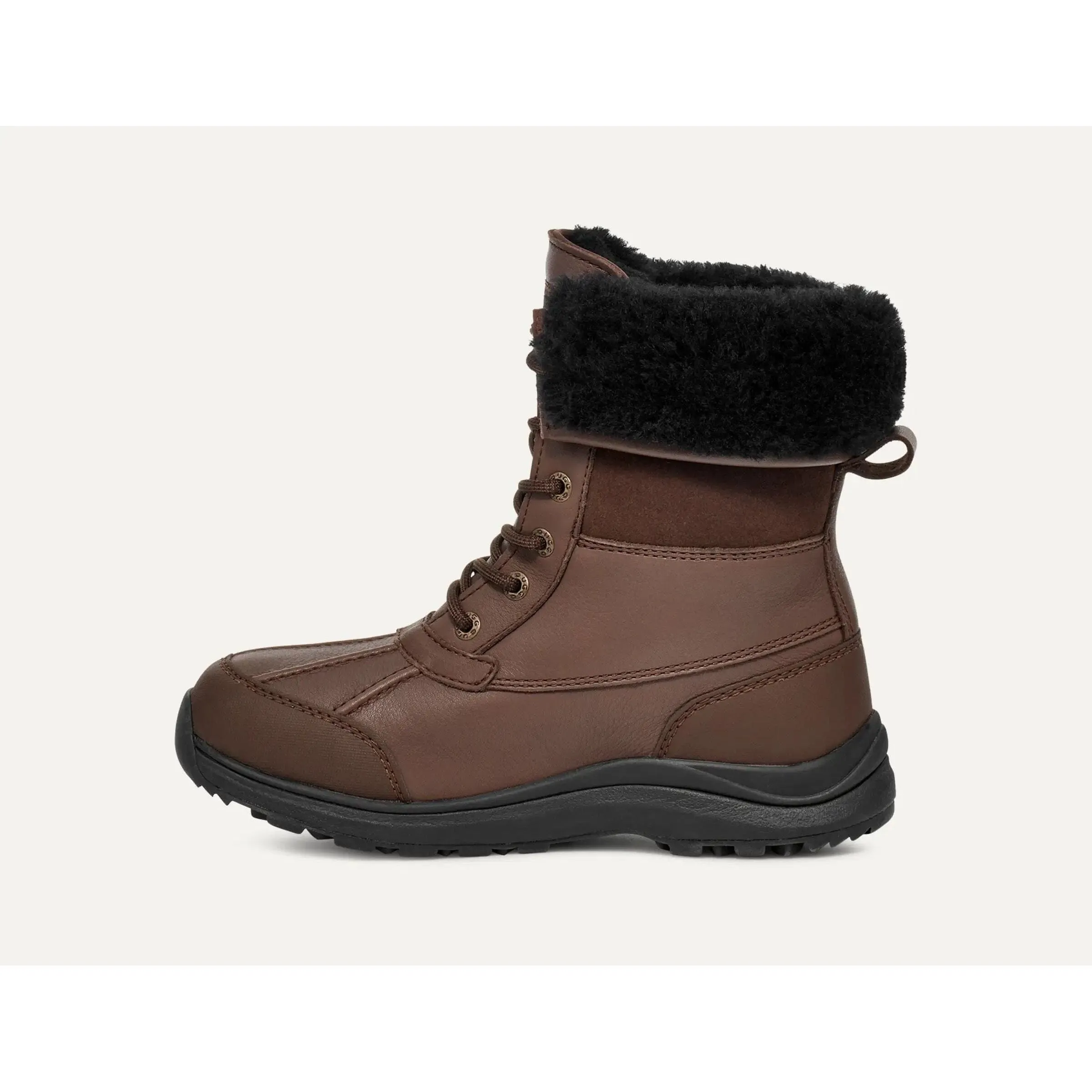 UGG ADIRONDACK BOOT III