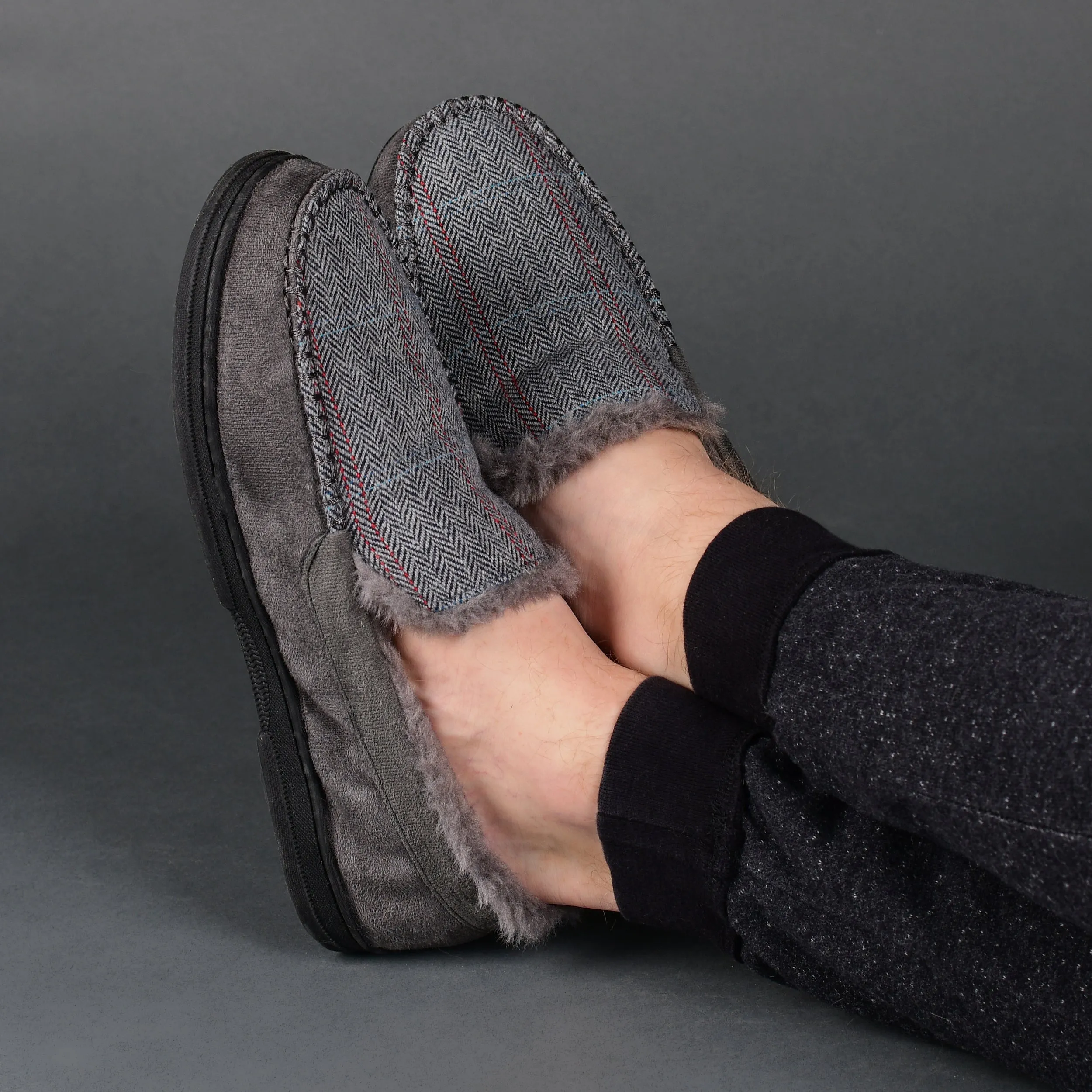 Vance Co. Winston Moccasin Slippers