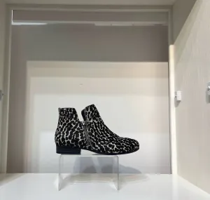 Women Lynx Bootie In Black/white