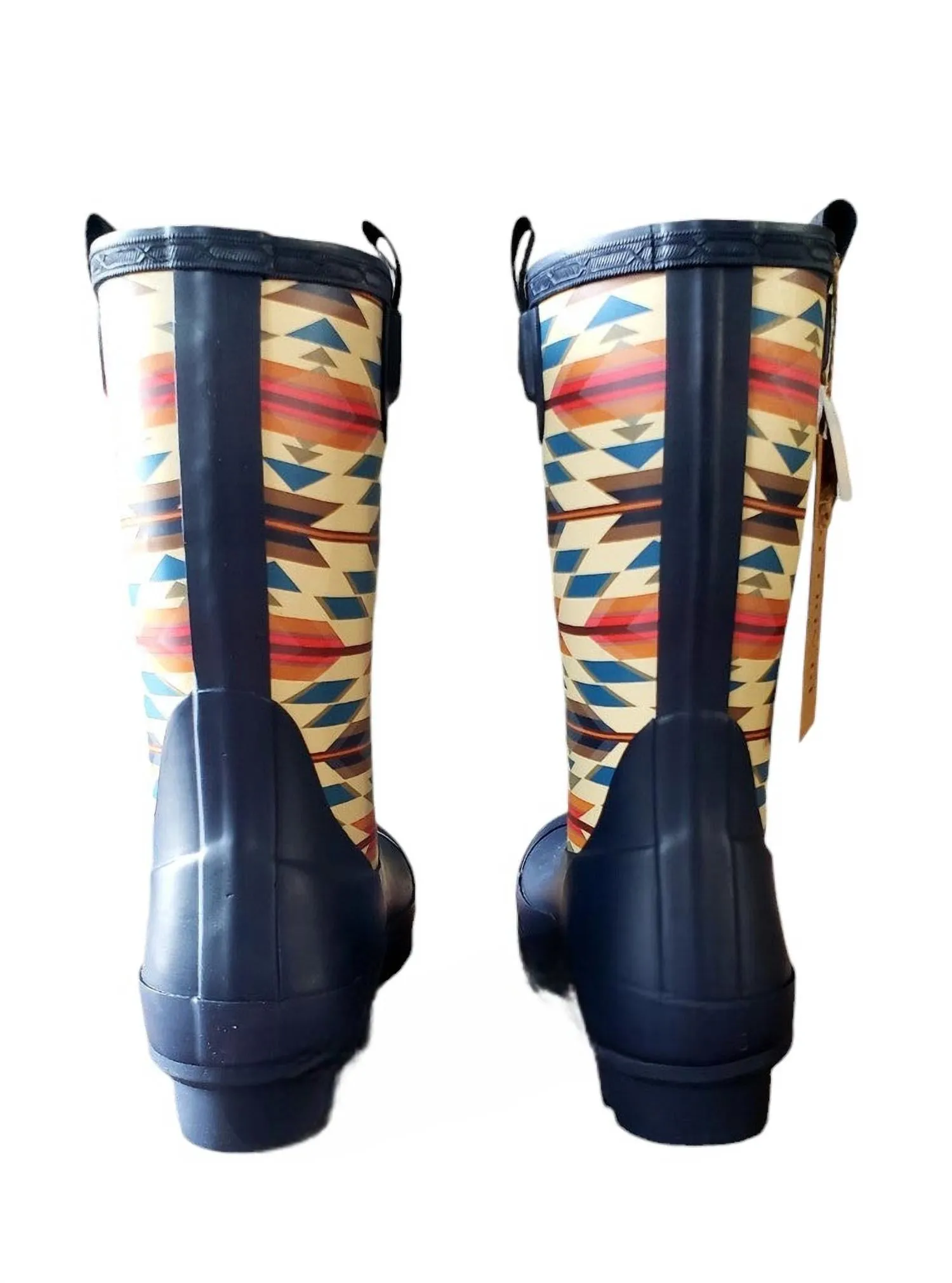 Women's Classic Wyeth Trail Mid Boot In Navy