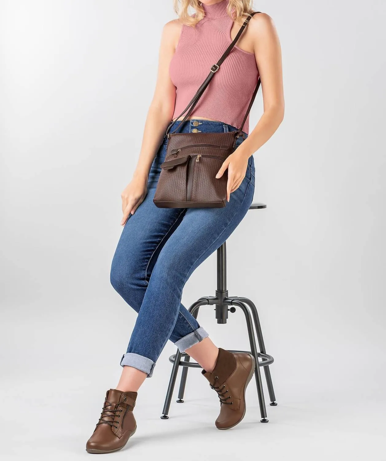 Women's Flat Booties With Side Zipper In Brown