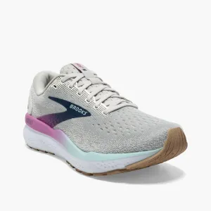 Women's Ghost 16 Shoes In White/grey/estate Blue