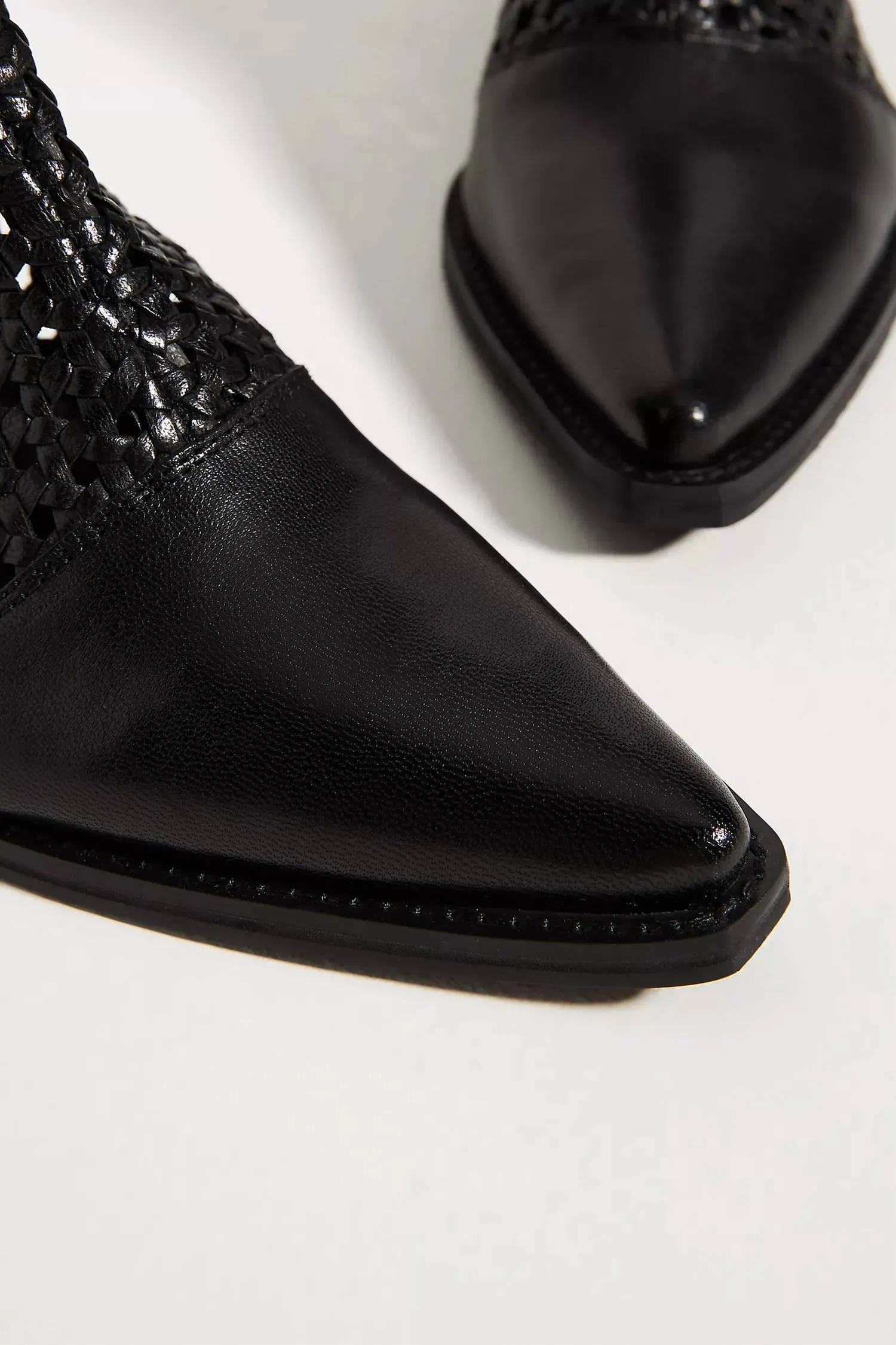 Women's Golden Hour Booties In Black