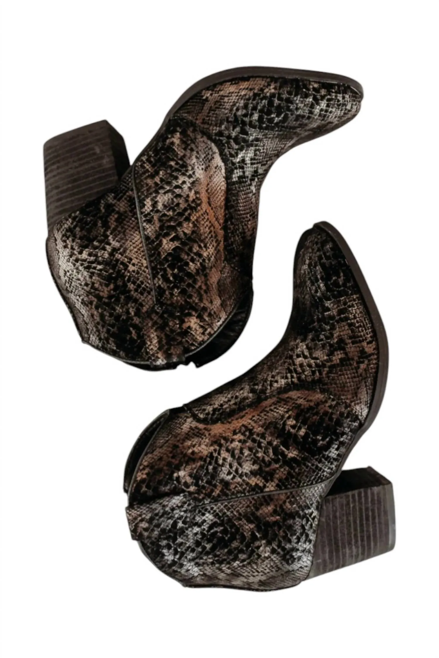 Women's Hijack Bootie In Black Snake