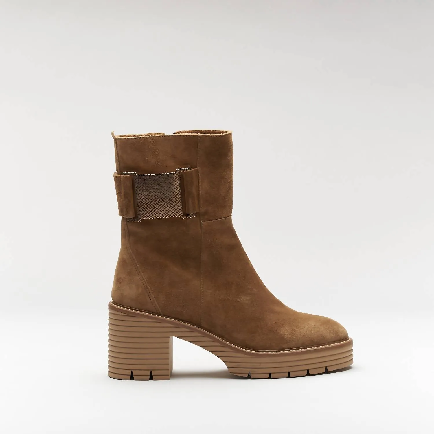 Women's Montez Boots In Cuoio