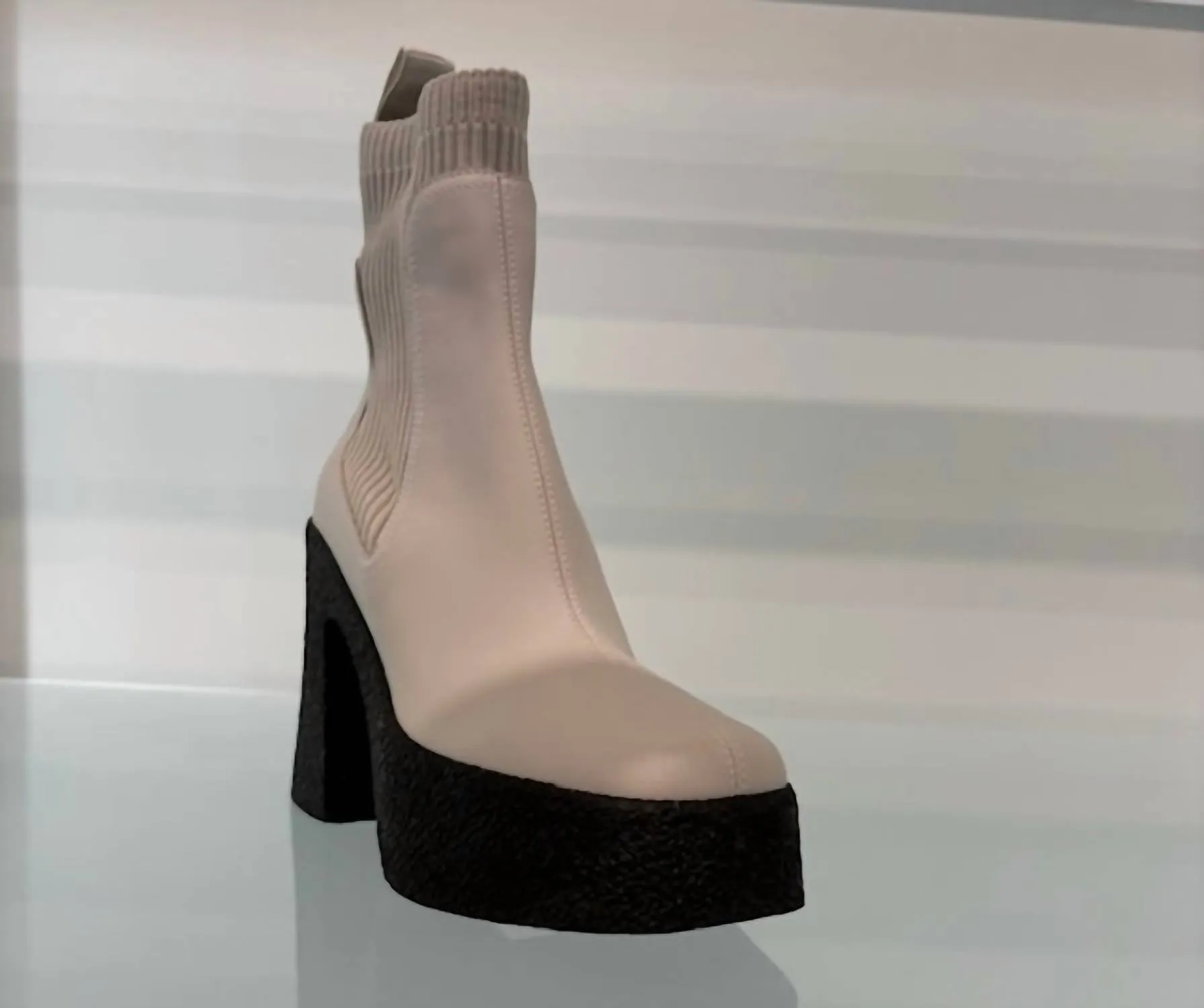 Women's Skyla Platform Ankle Boot In Cream