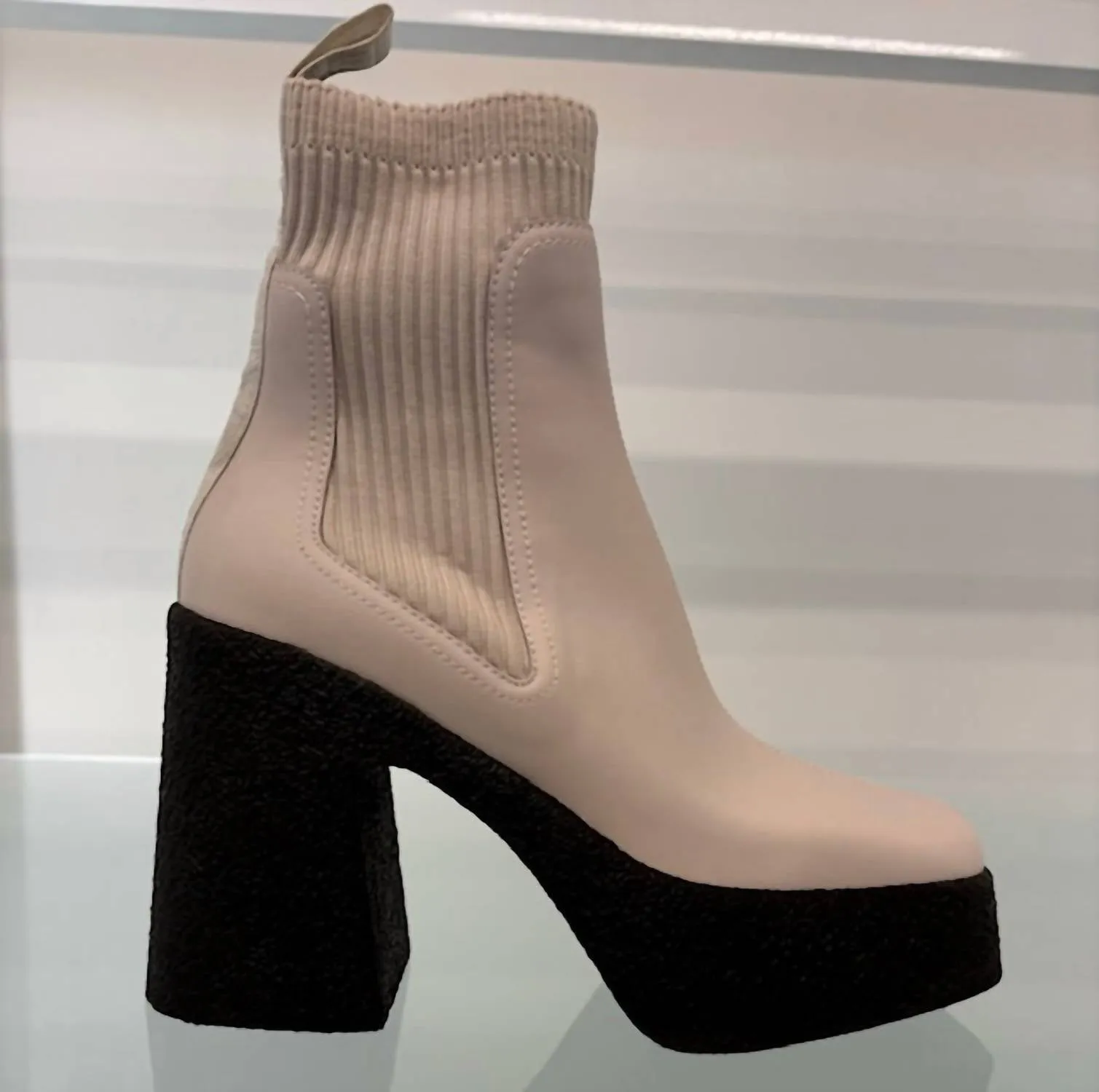 Women's Skyla Platform Ankle Boot In Cream