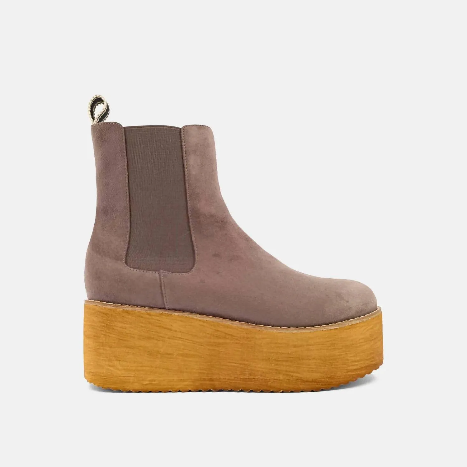 Yoshi Boot In Taupe Suede